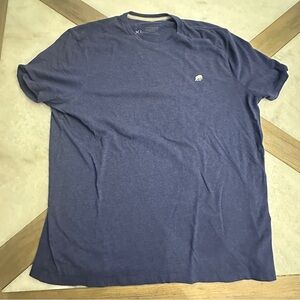 Banana Republic T-Shirt
